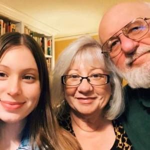 Meet your Posher, Sandy